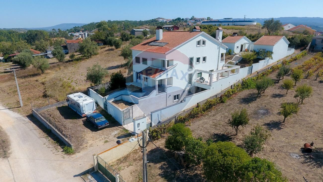 Casa T4 em Coimbra, Portugal N.º 26127