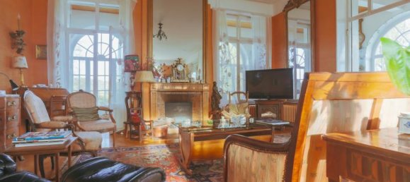 12 Schlafzimmer Schlösser in Sainte-Ruffine, France, Nr. 257066 8