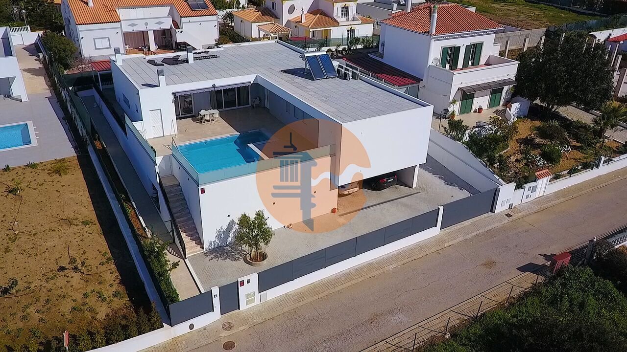 Villa T4 em Castro Marim, Portugal N.º 99148