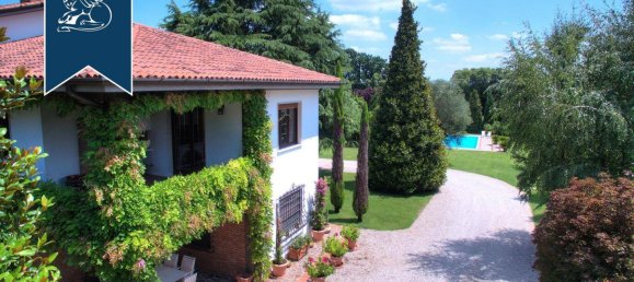 3 rooms Villa in Volta Mantovana, Italy No. 178069 9