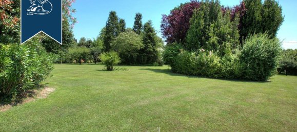 3 rooms Villa in Volta Mantovana, Italy No. 178069 20