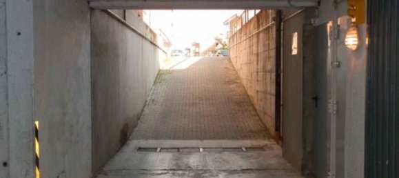 Garagem em Siena, Italy 18 m² N.º 70587 5