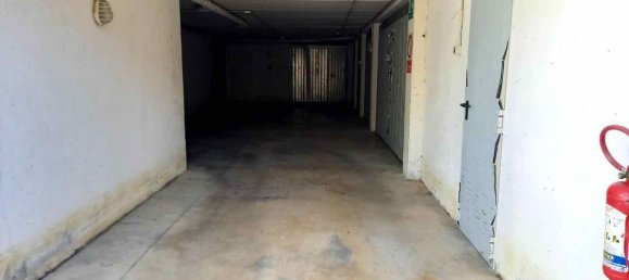 Garagem em Siena, Italy 18 m² N.º 70587 16