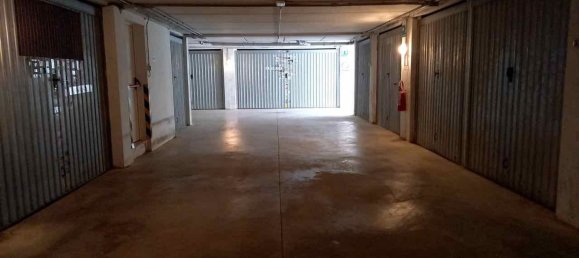 Garagem em Siena, Italy 18 m² N.º 70587 4