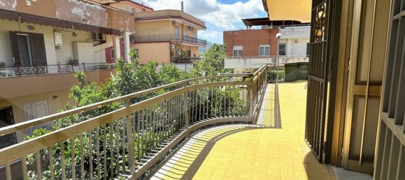 3 rooms Apartment in Pomigliano d'Arco, Italy No. 24043 12