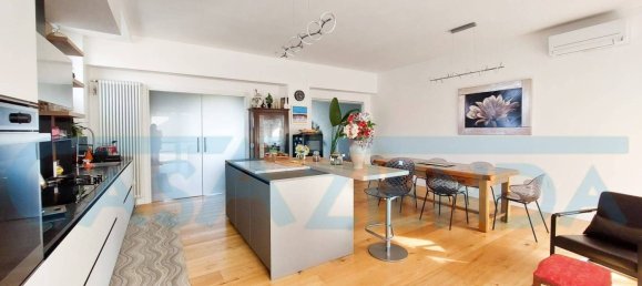 7 chambres Appartement à Termoli, Italy No. 211822 11