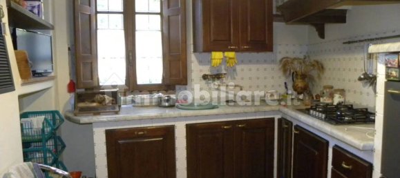 4 bedrooms Villa in Capannori, Italy No. 330082 15