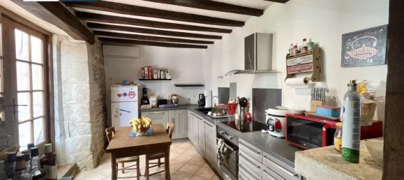 4 bedrooms House in Pierrefonds, France No. 267362 3