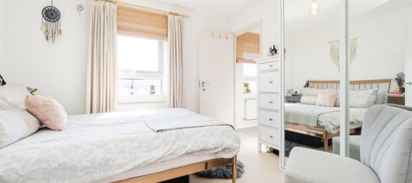 2 bedrooms Apartment in East Ham, United Kingdom No. 11448 3