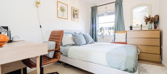 2 bedrooms Apartment in East Ham, United Kingdom No. 11448 2