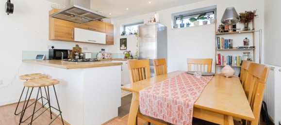 2 bedrooms Apartment in East Ham, United Kingdom No. 11448 7