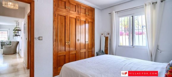 5 bedrooms Villa in San Miguel de Salinas, Spain No. 246017 32