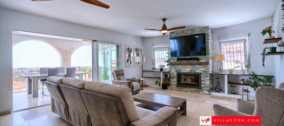 5 bedrooms Villa in San Miguel de Salinas, Spain No. 246017 2