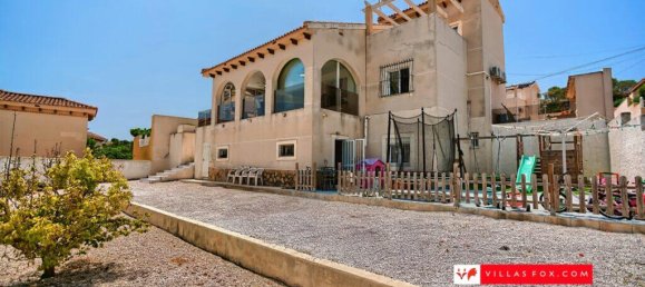 5 bedrooms Villa in San Miguel de Salinas, Spain No. 246017 5