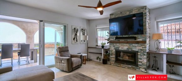 5 bedrooms Villa in San Miguel de Salinas, Spain No. 246017 24