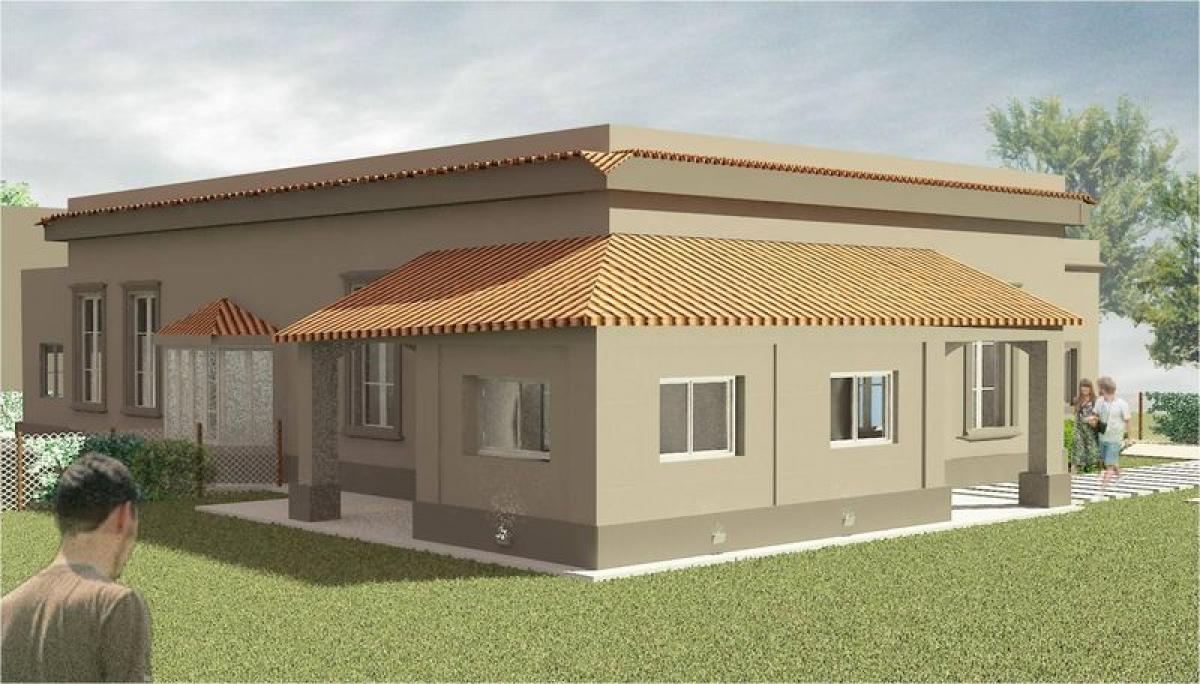 3 Schlafzimmer Haus in San Miguel, Argentina, Nr. 676