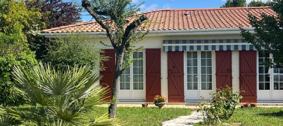 3 bedrooms House in Merignac, France No. 329800 6