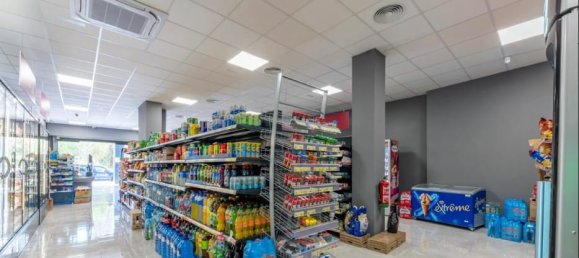 Gewerbliche Immobilie in Alicante, Spain 175m², Nr. 284682 9