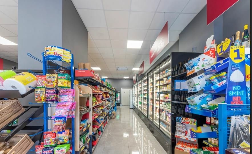 175m² Commercial property in Alicante, Spain No. 284682