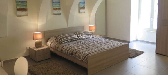 3 bedrooms Apartment in Birgu, Malta No. 3695 8
