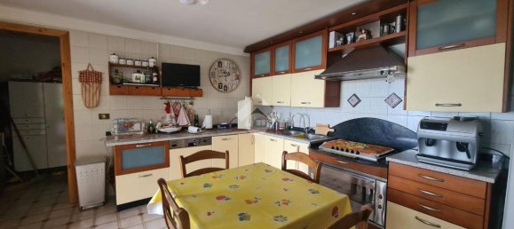 4-Zimmer Haus in Castelnuovo Nigra, Italy, Nr. 25242 7