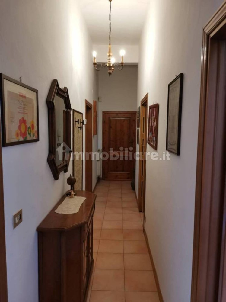 Apartamento T2 em Poggibonsi, Italy N.º 191462