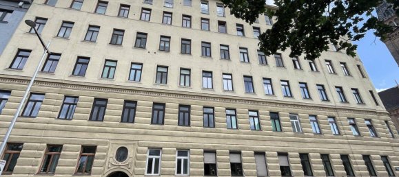 2-salle Appartement à Josefstadt, Austria No. 216242 4