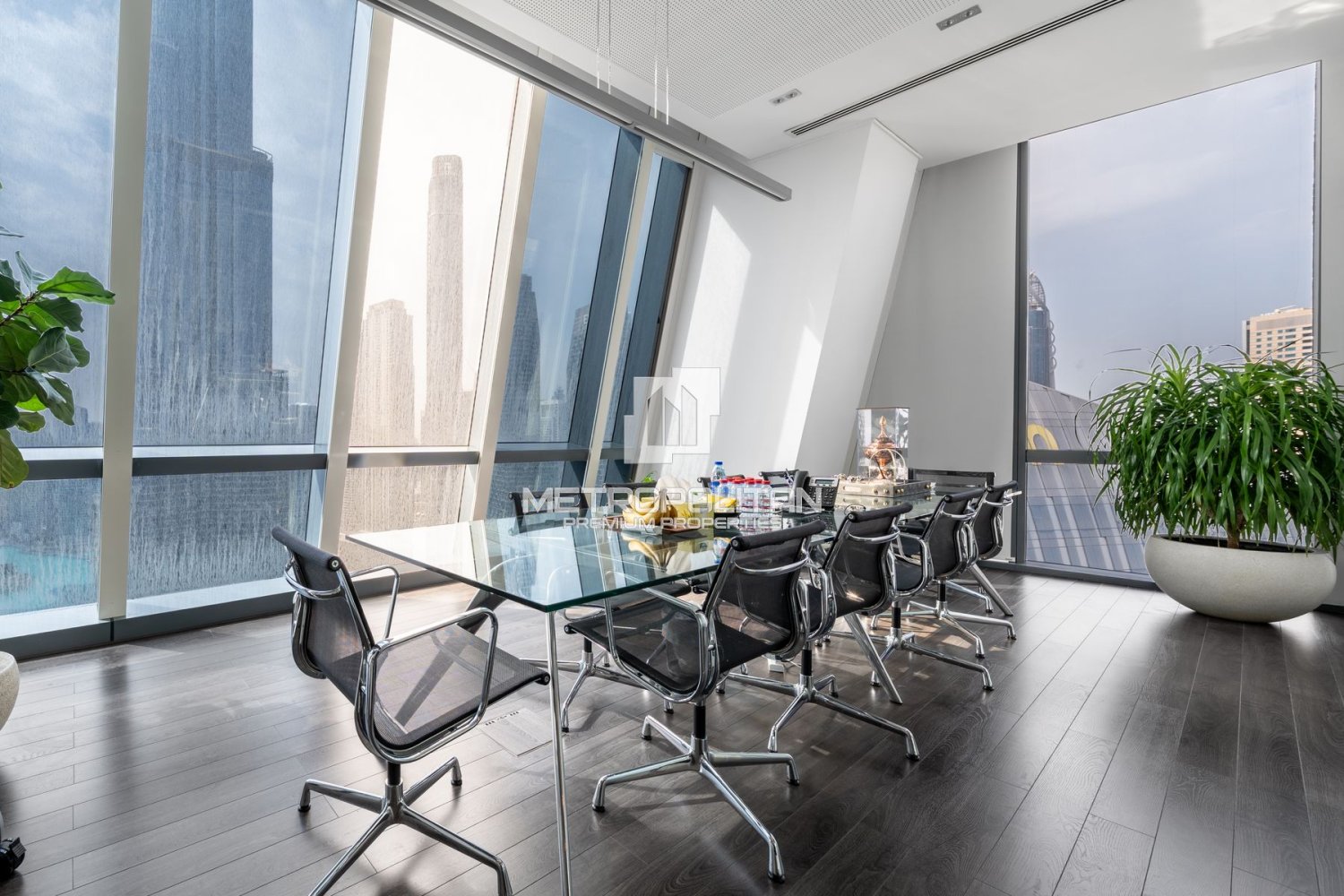 Офис 229.7м² в Даунтаун Дубай (Даунтаун Бурдж Дубай), ОАЭ № 109137