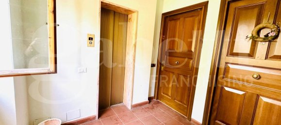 4 غرف نوم شقة في Grottaferrata, Italy رقم 314542 4