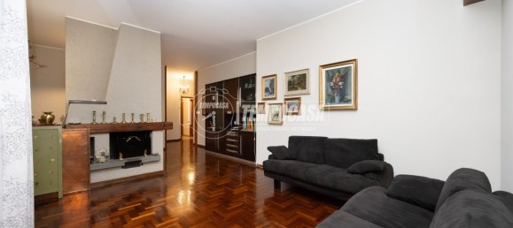 Квартира с 3 спальнями в Горгондзола, Италия № 354181 7