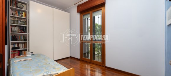 Квартира с 3 спальнями в Горгондзола, Италия № 354181 11