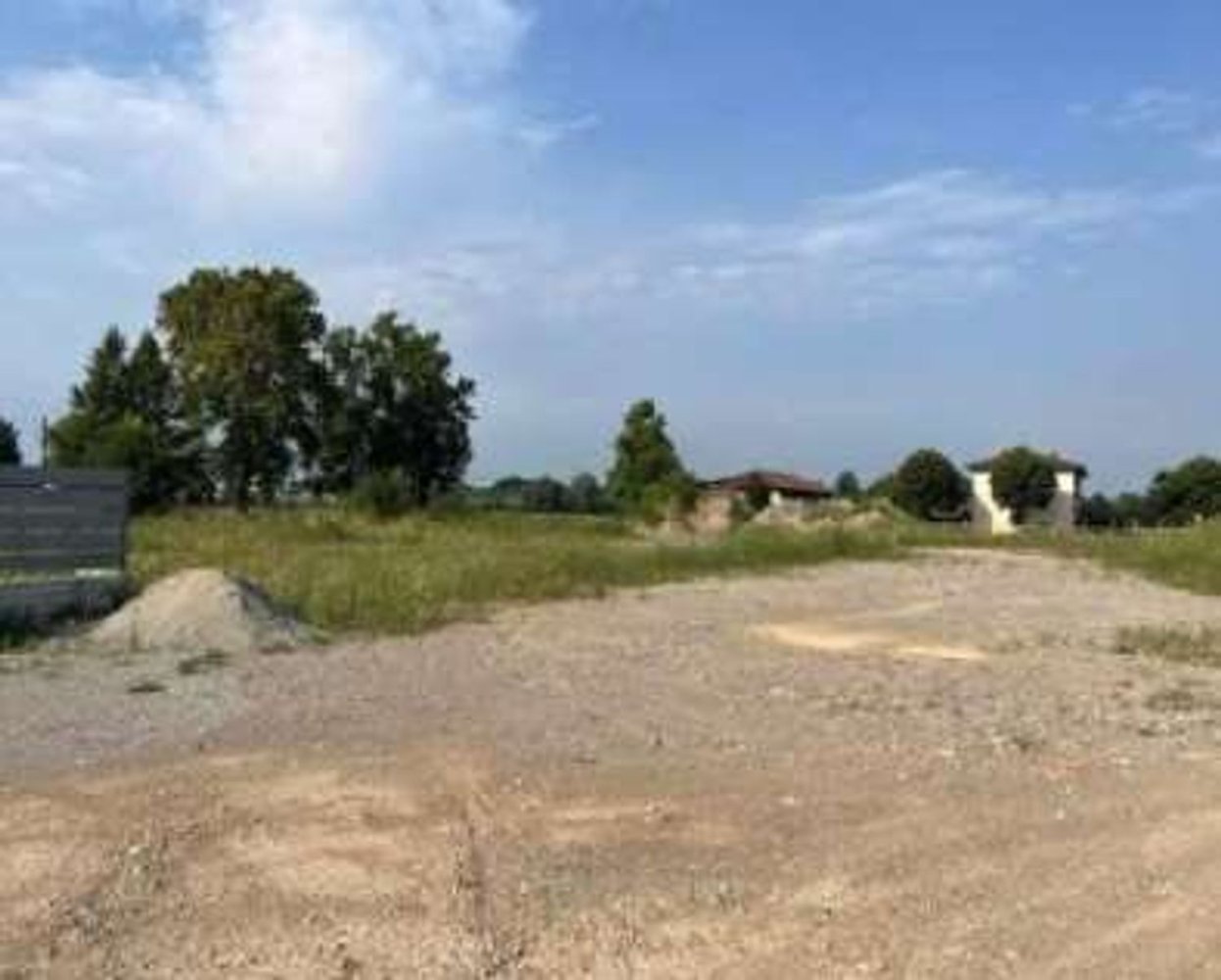  قطعة أرض في Stezzano, Italy رقم 362285