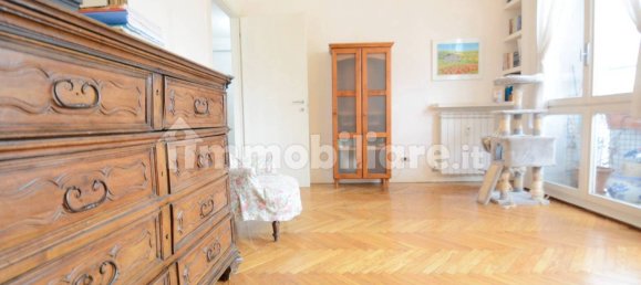 2 bedrooms Apartment in Milan, Italy No. 323007 2