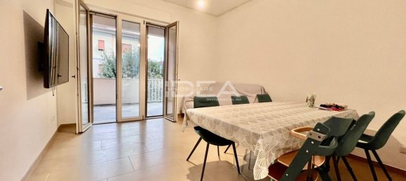 3 rooms Apartment in Lucca, Italy No. 234272 14