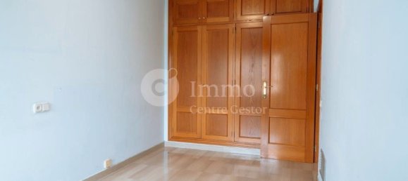 Dúplex de 5 dormitorios en Lérida, Spain No. 161753 2