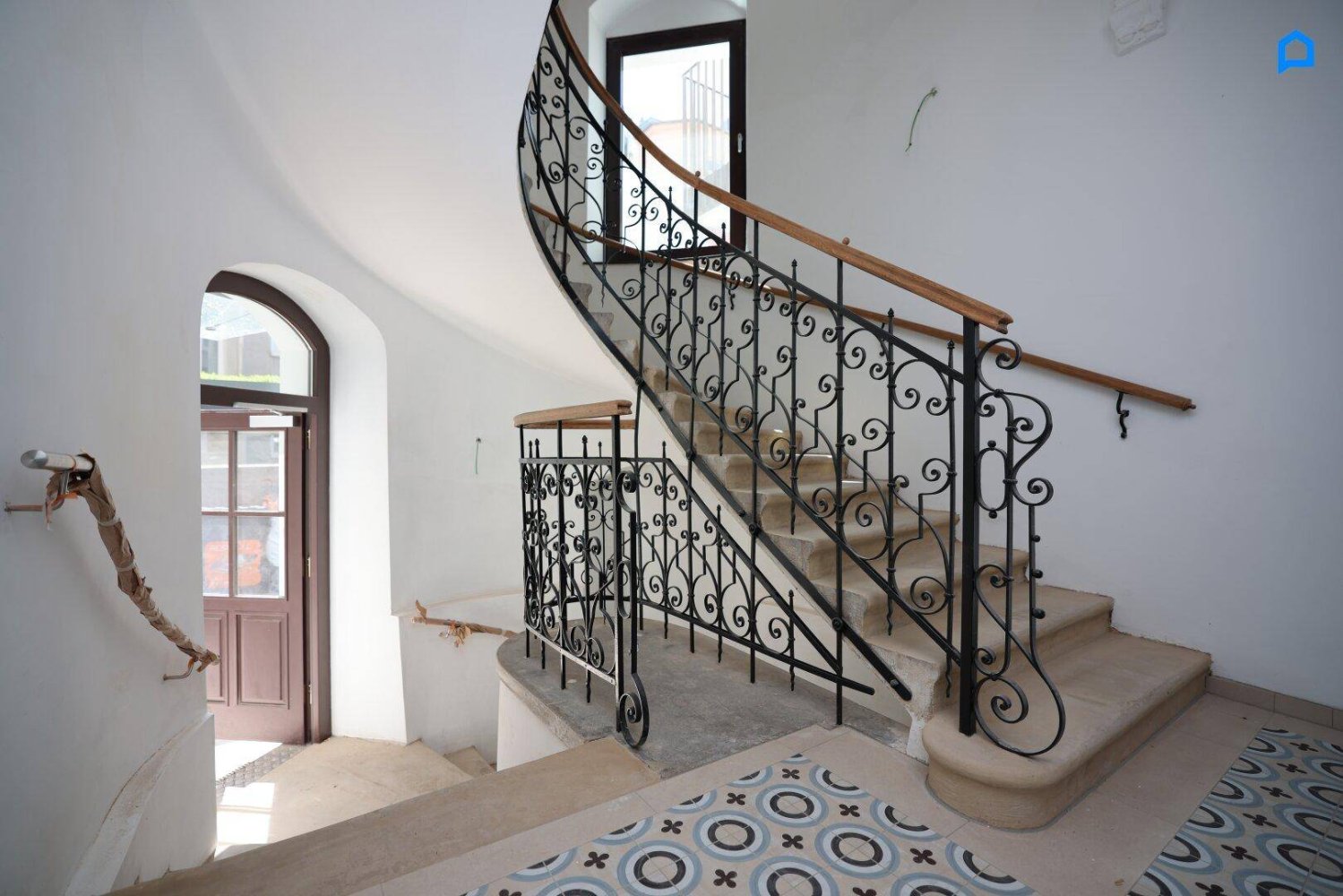 Квартира с 2 комнатами в Рудольфсхайм-Фунфхаус, Австрия № 218073