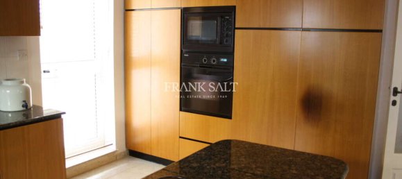 4 Schlafzimmer Villa in Swieqi, Malta, Nr. 8765 10