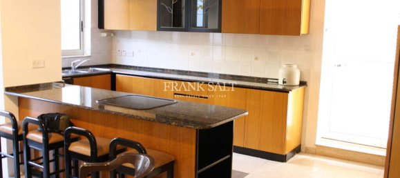 4 Schlafzimmer Villa in Swieqi, Malta, Nr. 8765 18