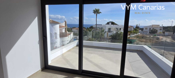 Villa de 3 dormitorios en Fustera, Spain No. 15270 4