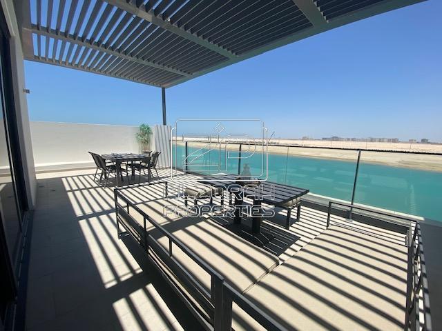 5 Schlafzimmer Villa in Sharjah Waterfront City, UAE, Nr. 66414