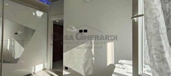 2-salle Appartement à Bottanuco, Italy No. 277920 13