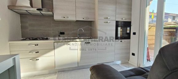 2-salle Appartement à Bottanuco, Italy No. 277920 4