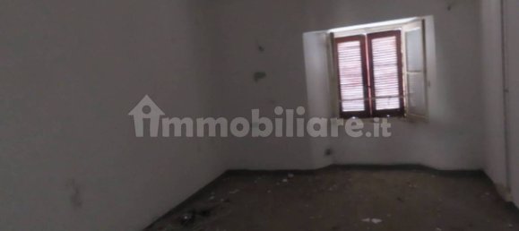 3 Schlafzimmer Wohnung in Valgreghentino, Italy, Nr. 331035 6