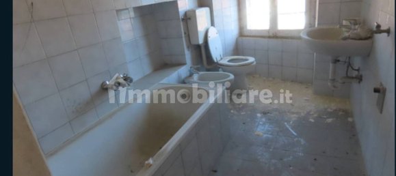 3 Schlafzimmer Wohnung in Valgreghentino, Italy, Nr. 331035 17