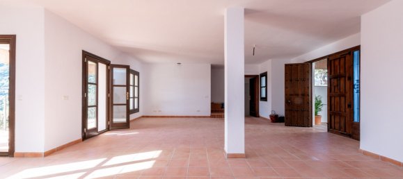 4 Schlafzimmer Haus in Casares, Spain, Nr. 121103 10