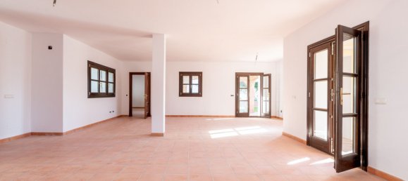 4 Schlafzimmer Haus in Casares, Spain, Nr. 121103 3