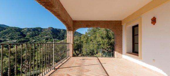 4 Schlafzimmer Haus in Casares, Spain, Nr. 121103 8