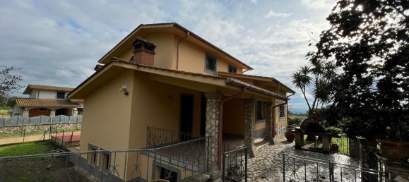 9 rooms Villa in Fiano Romano, Italy No. 42572 5