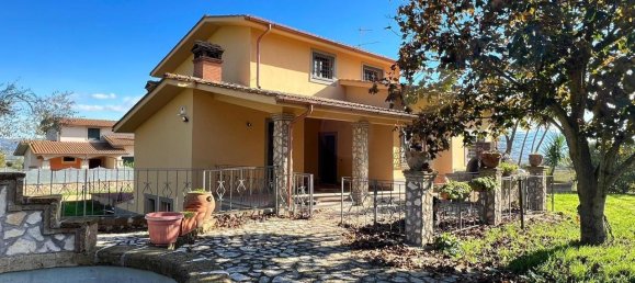 9 rooms Villa in Fiano Romano, Italy No. 42572 12