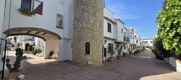 Casa de 3 dormitorios en Empuriabrava, Spain No. 146235 24